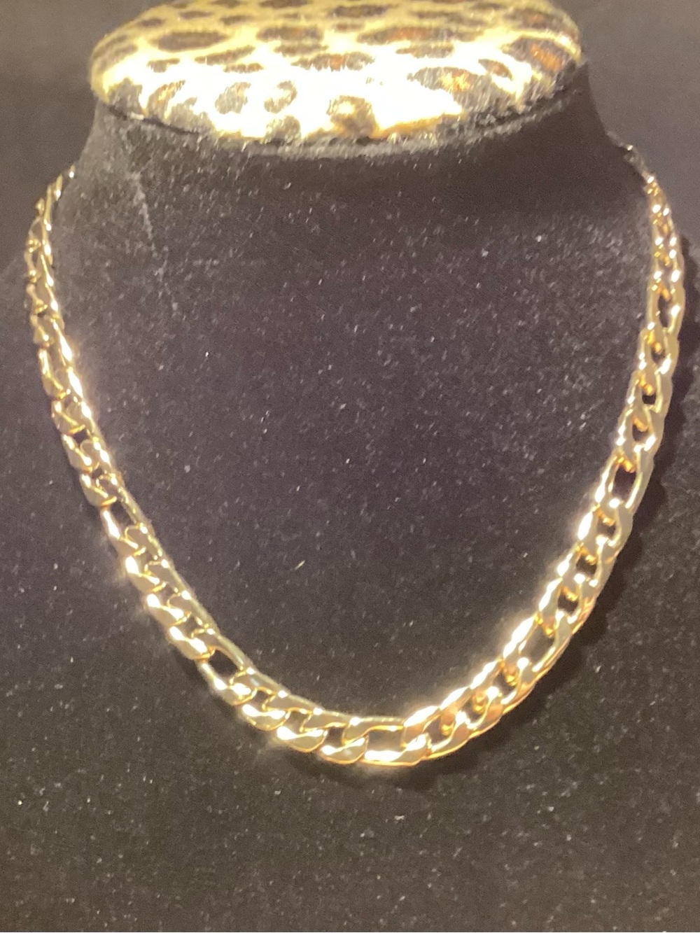 Faux Gold Link Chain Necklace Adjustable - Picture 10 of 11
